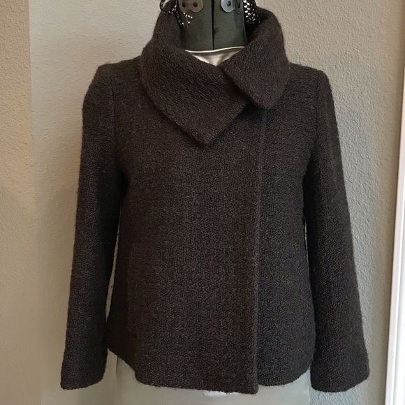 Banana Republic 100% Wool Boucle Jacket Size 2 - Picture 2 of 6